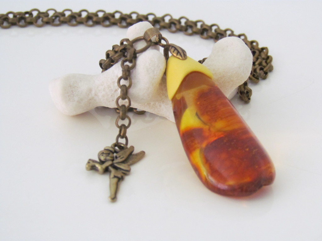 Amber Chain with Fairy 8 www.portugalarts.com